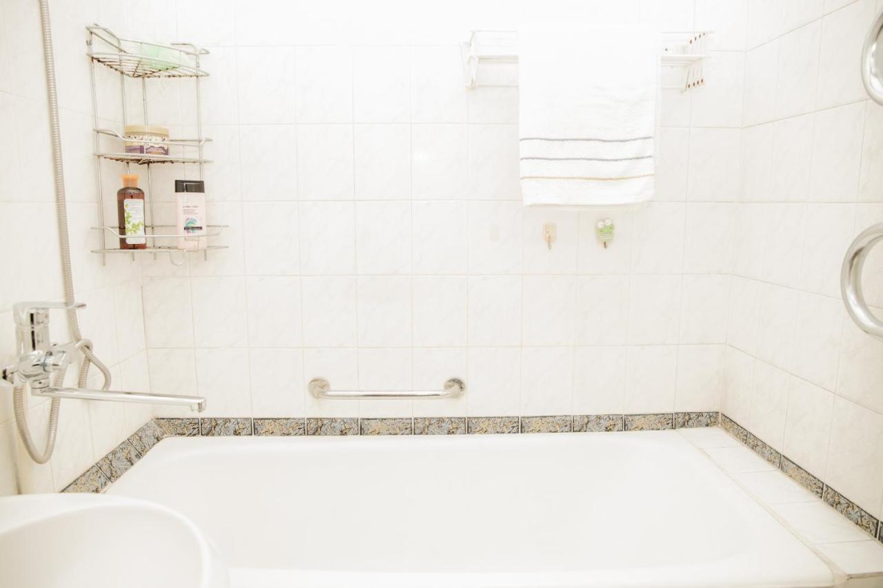Reliablehouse Квартира В Самом Центре Города Lejlighed Almaty Eksteriør billede